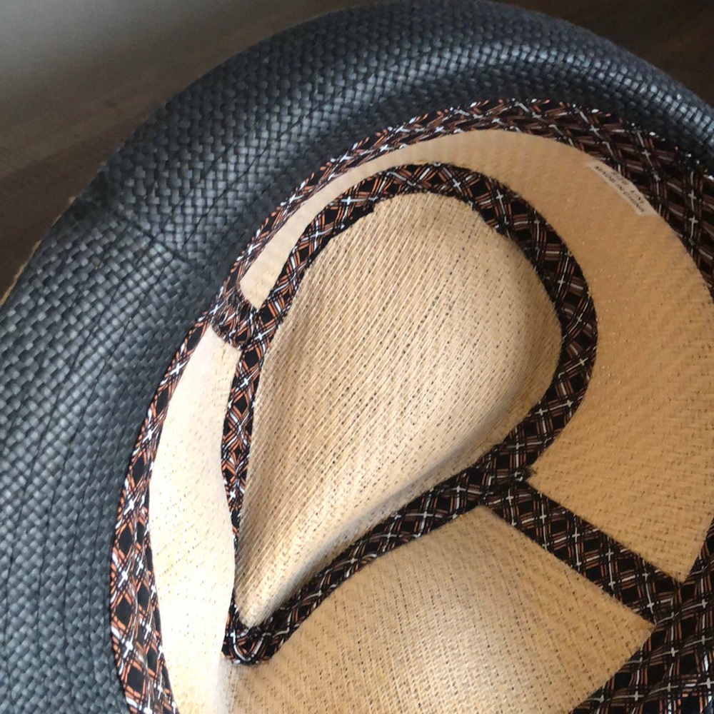 Straw Hat - Picture 5 of 5